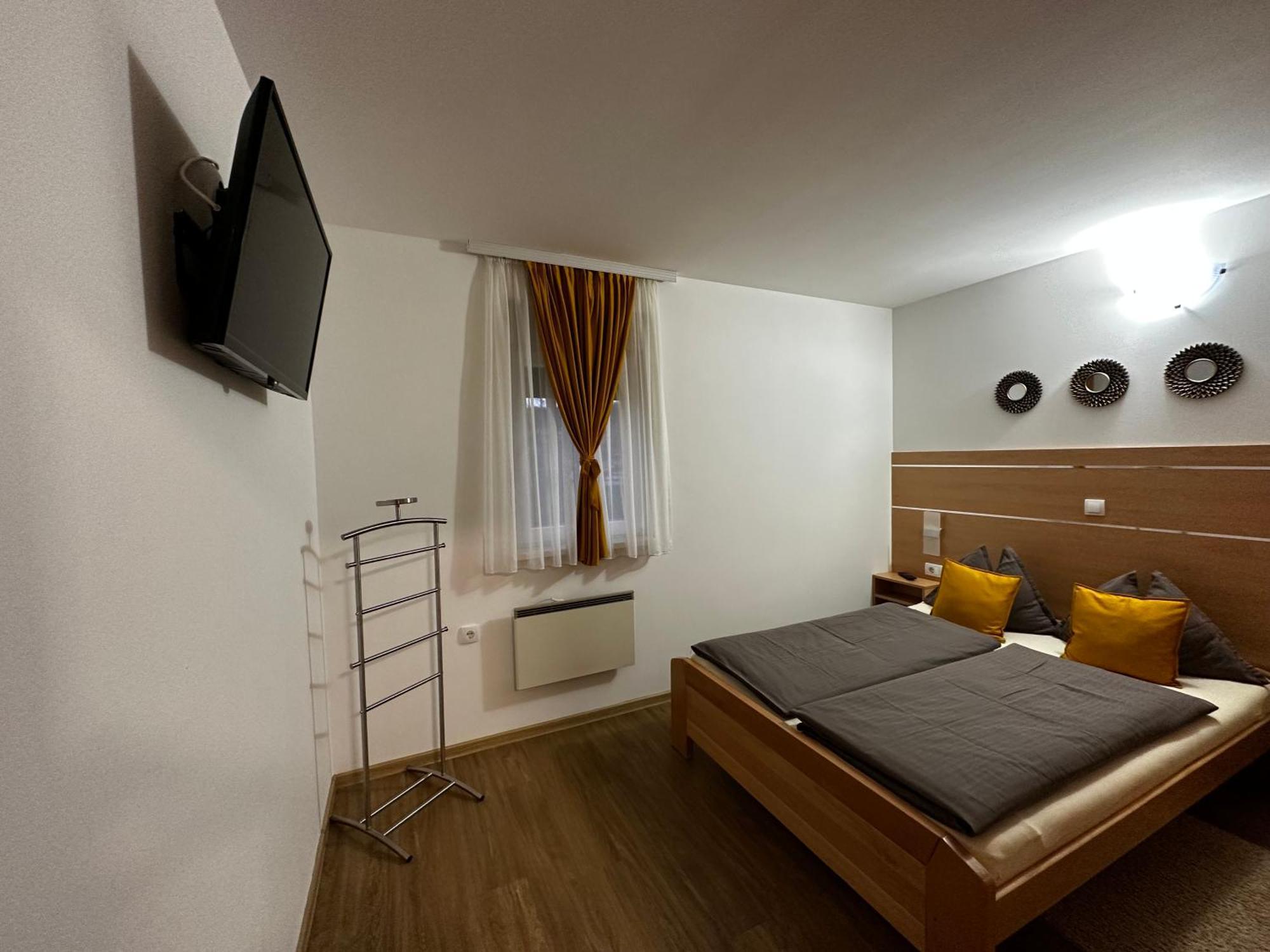 Apartmani Lotus Vrdnik Exterior photo
