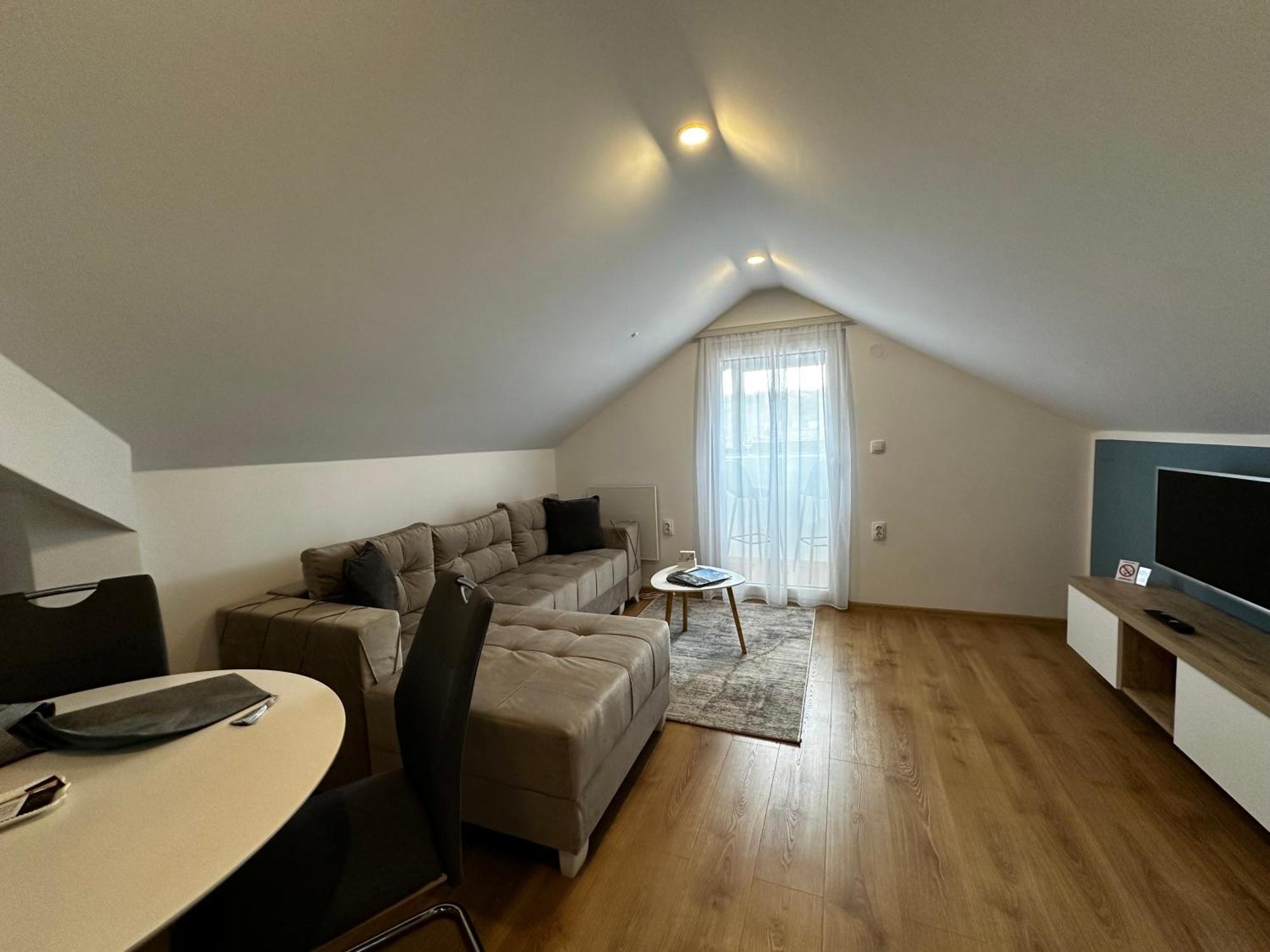 Apartmani Lotus Vrdnik Exterior photo