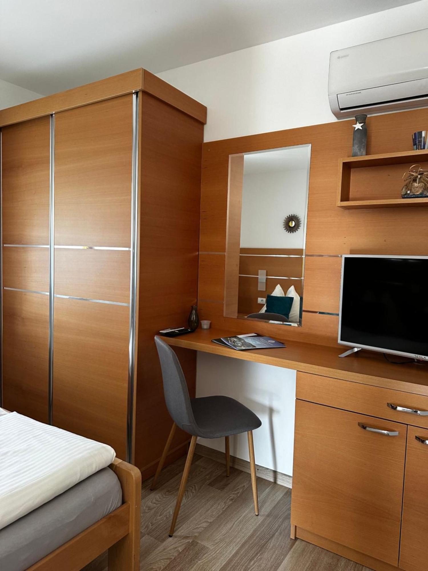 Apartmani Lotus Vrdnik Exterior photo